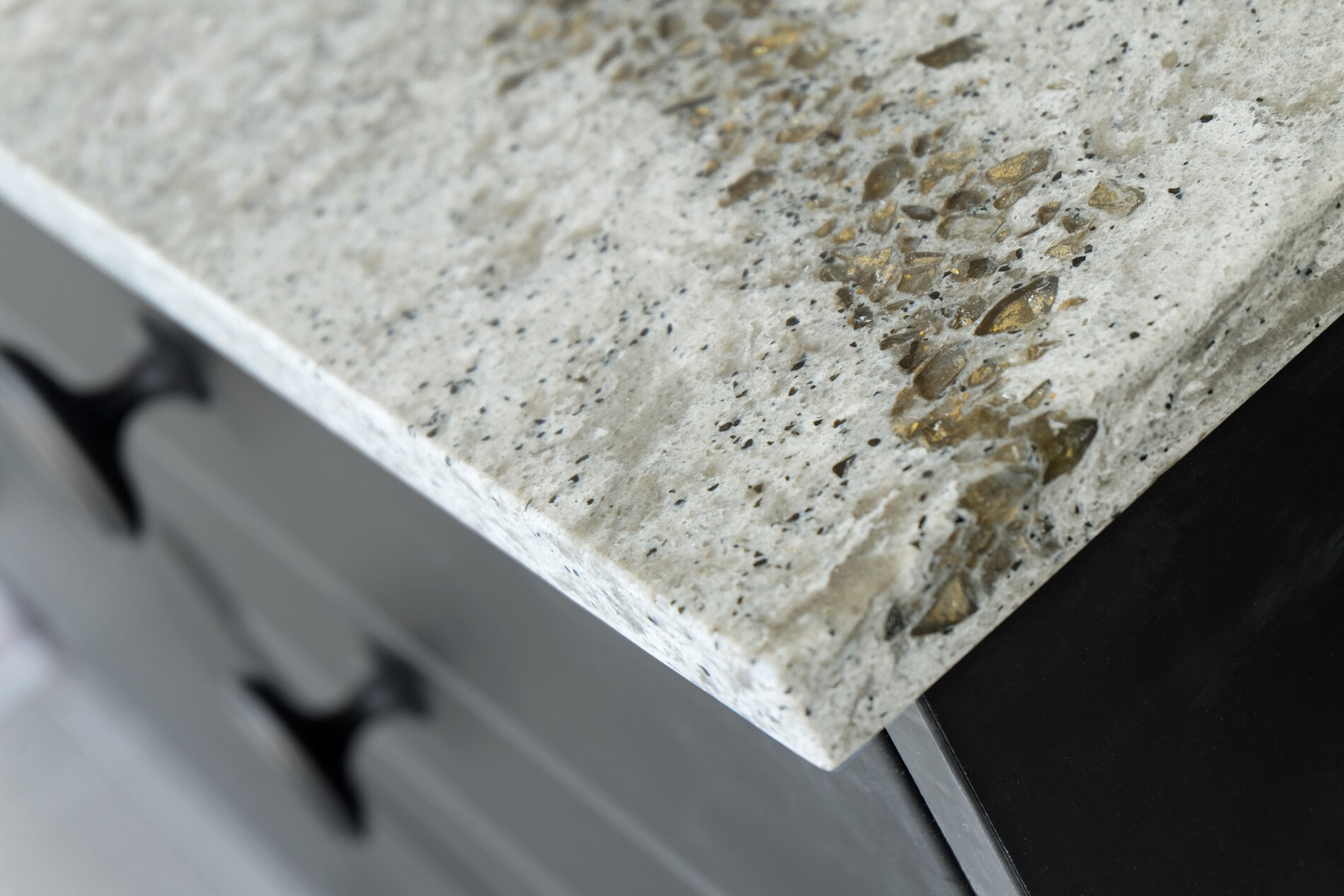 Best Countertop Colors for Modern Arizona Kitchens